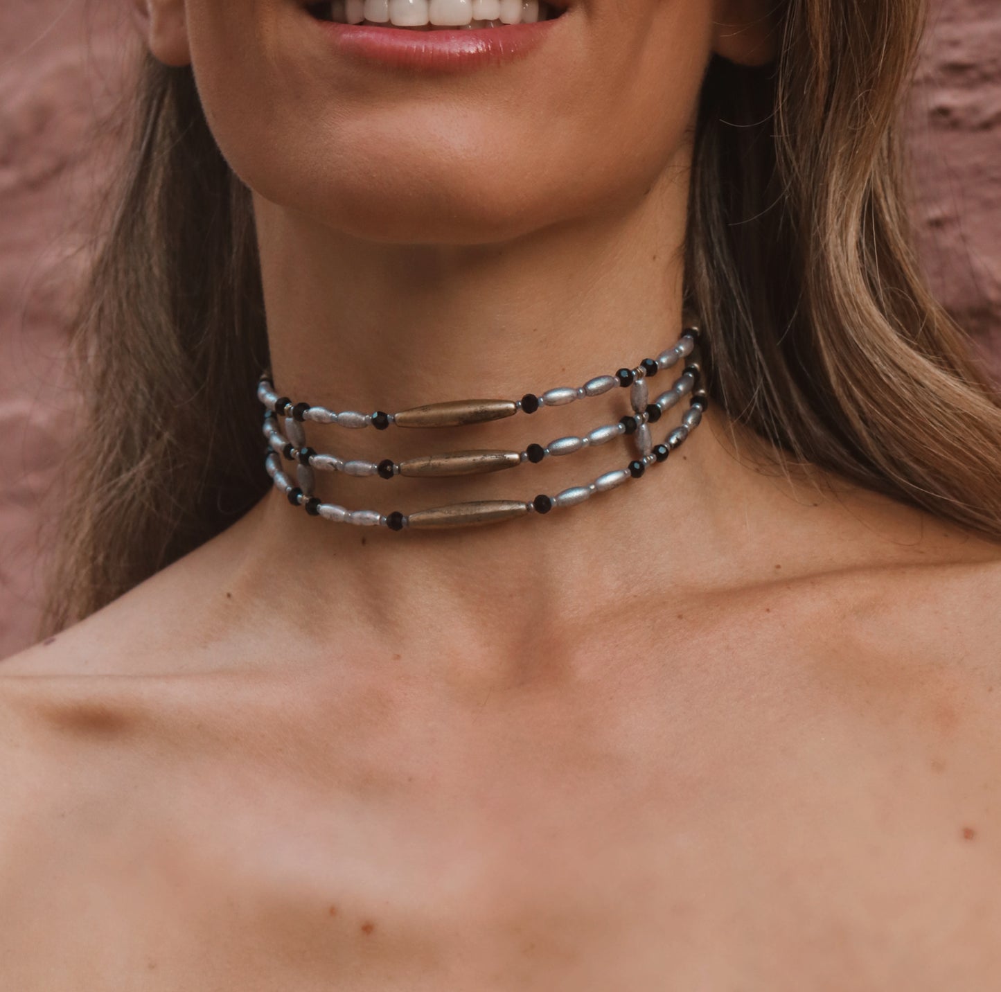 Choker Mencia